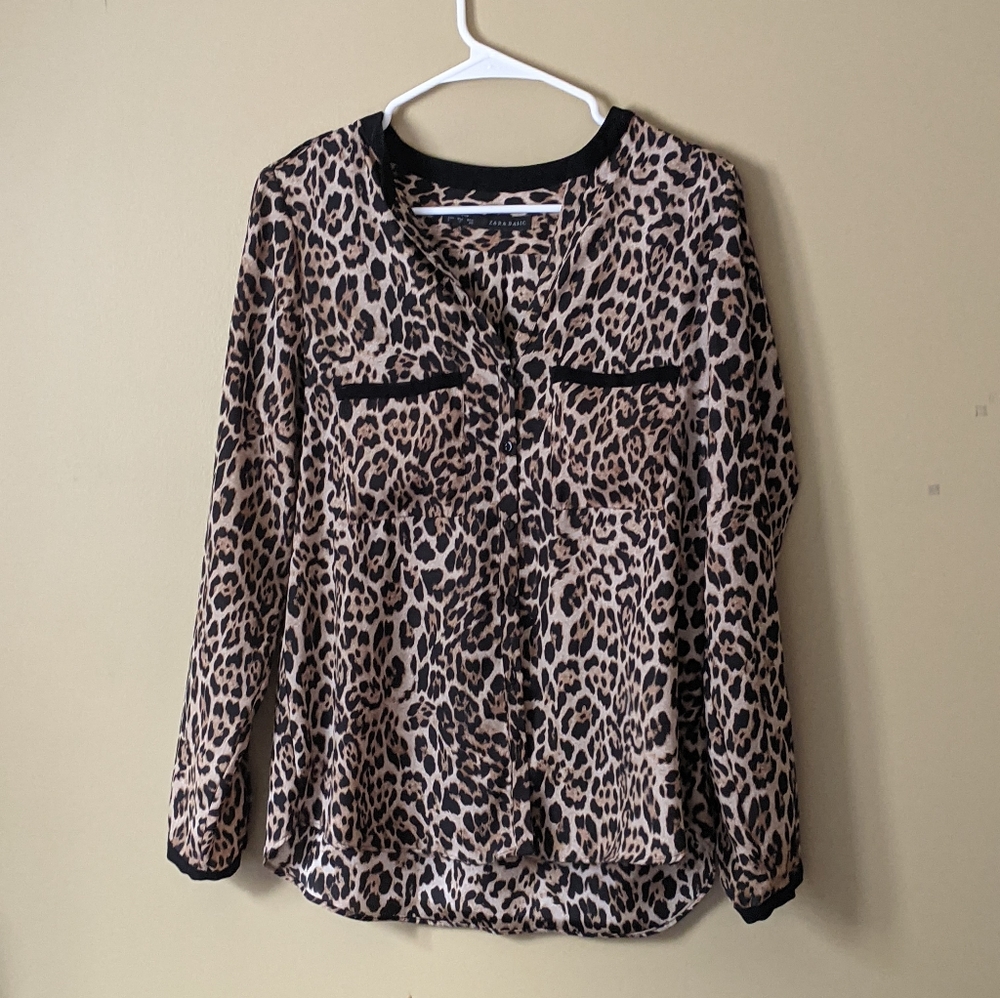 Zara Basic Long Sleeve Button Sz Smallanimal Print - image 1